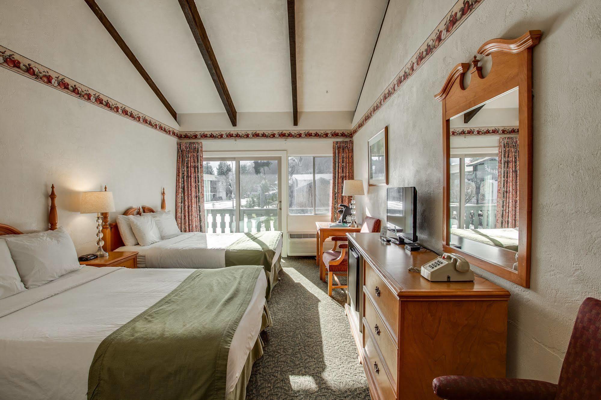 Der Ritterhof Inn Leavenworth Exteriér fotografie